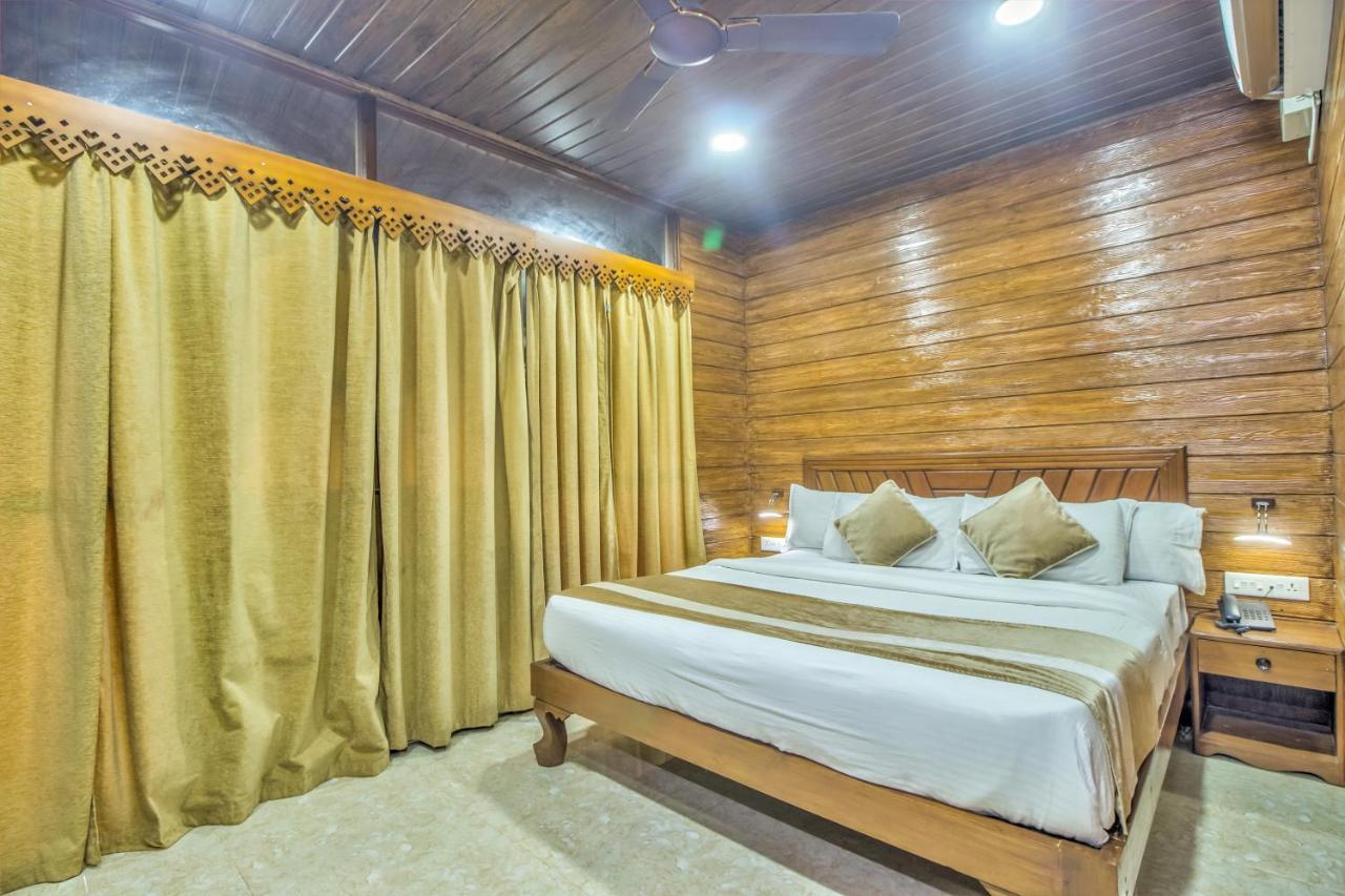The Village Beach Resort บากา ภายนอก รูปภาพ
